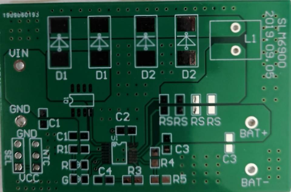 High current charging scheme of four lithium batteries using SLM6900 chip